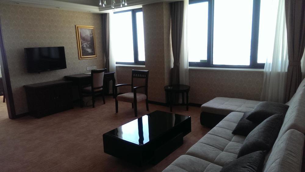 Vienna Hotel Sh Fengxian Nanqiao Jinhai Road Shanghai Exterior foto